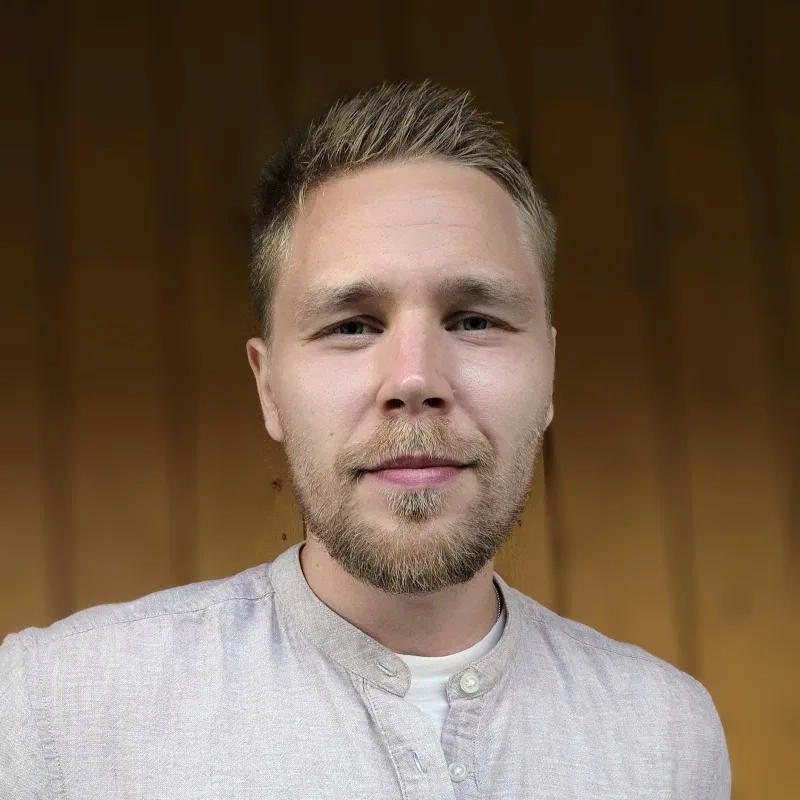 Riku Pelkonen, Founder of Striveon, combining three perspectives as athlete, coach, and developer to create coaching software that solves real problems—representing the unique blend of competitive sports experience, hands-on coaching reality, and technical expertise that drives Striveon's mission to help coaches focus on developing athletes.